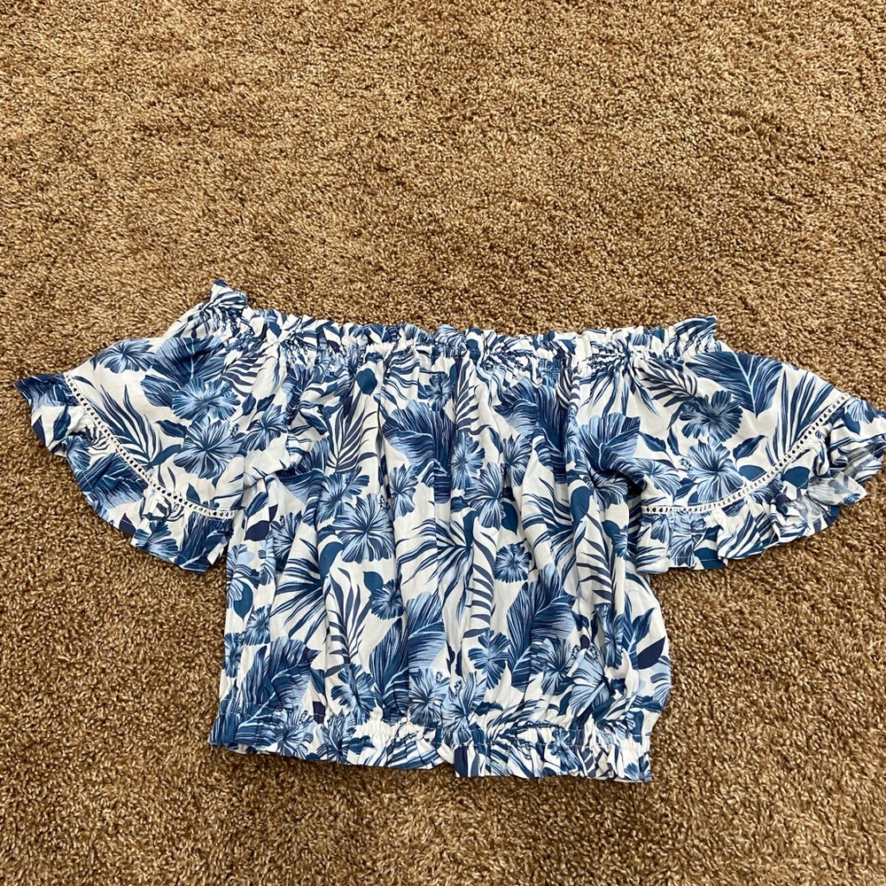 Floral crop top